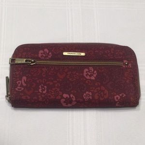 Travelon Zippered Wallet/Clutch LNC